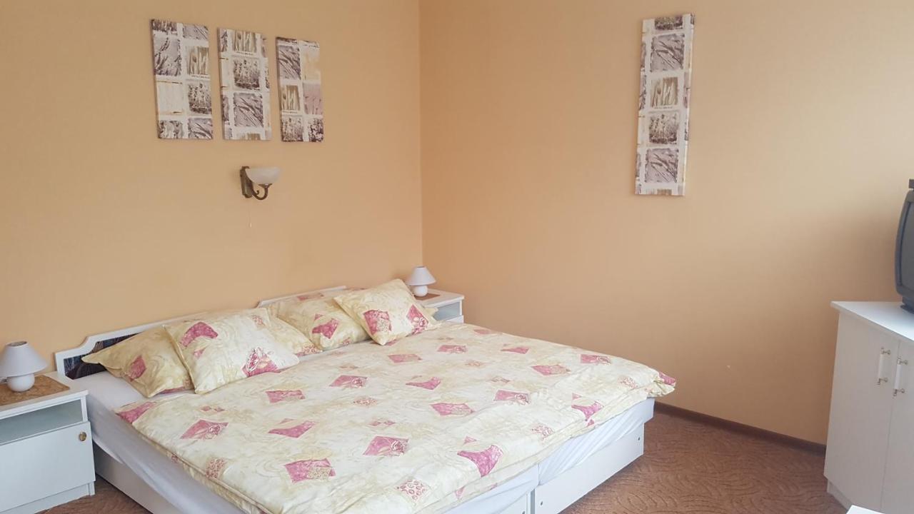 Szenczi Vendégház Bük Extérieur photo