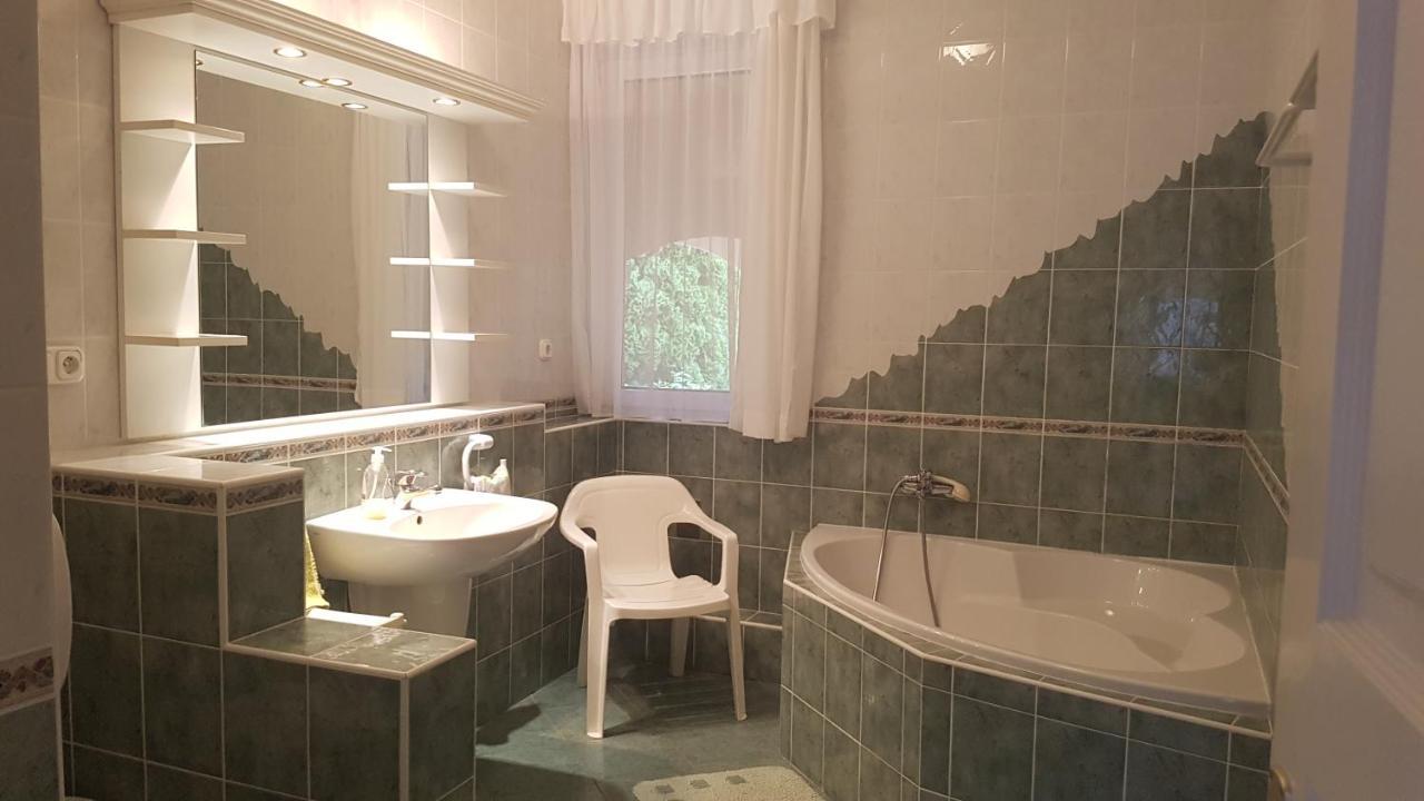 Szenczi Vendégház Bük Extérieur photo