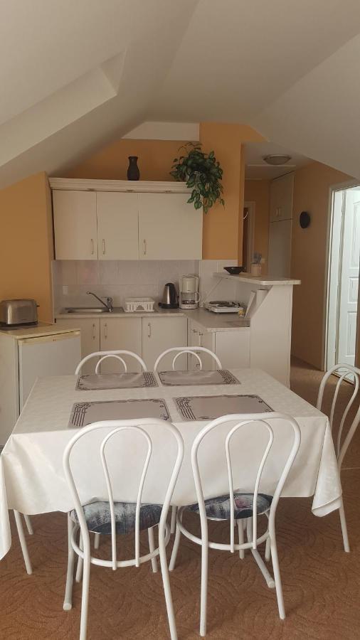 Szenczi Vendégház Bük Extérieur photo